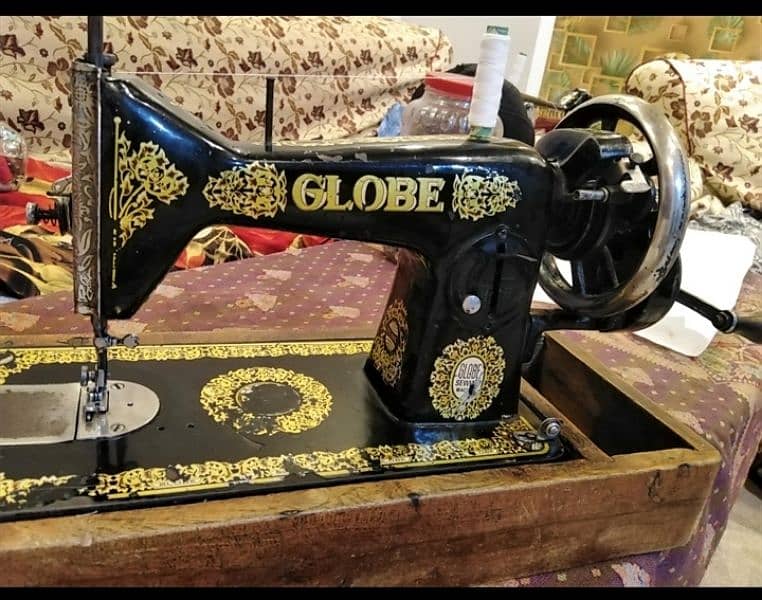 sewing machine / salai machine / Globe brand stitching machine 2