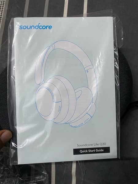 Anker Soundcore Q30 2