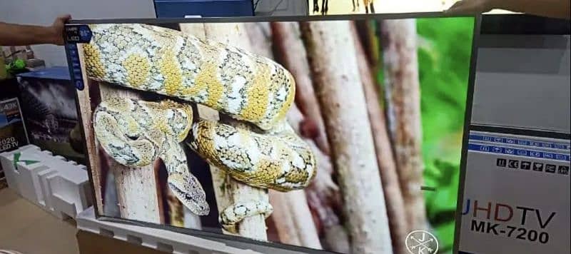 LED TV 65" INCH SAMSUNG ANDROID ULTRA SLIM 4K LED BRAND NEW 3