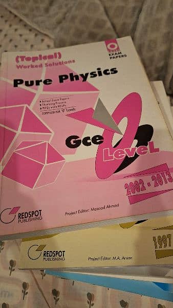 Redspot GCE O and A levels Past Papers 1