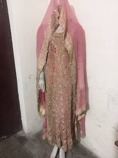 Wedding Maxee in use With Jewelrey  Size Medium Delivery Avble All Pk 2