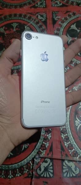 i phone 7 Bypass 128gb White colour 8
