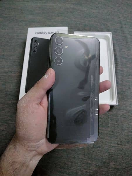 Samsung Galaxy A34 5G

8gb  128gb 
Dual Sim Official PTA Approved 4