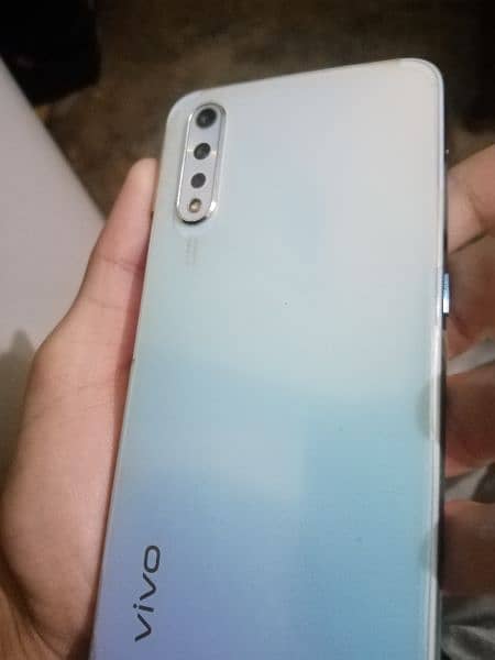 Vivo S1 Full Box Like Waterpack 3