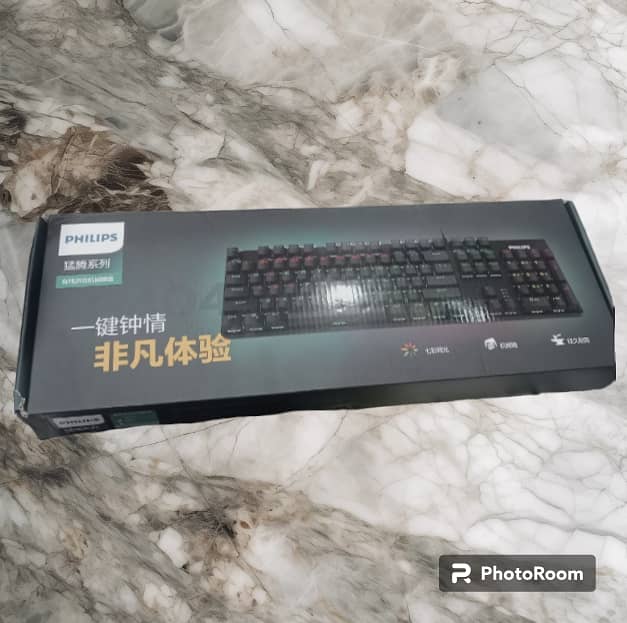 Full Mechanical Brand New Lightning and Gaming Keyboard with Box. 3