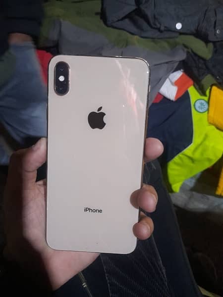 I phone xs max 256gb battery chang outclass timing Face ID not  wrak 2