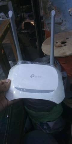 TP LINK/MT LINK/TENDA/MERCUSYS USED ROUTER WITH ADAPTER