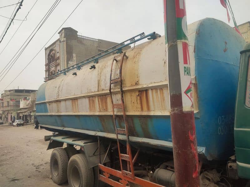 Water tanker cb14 with tank for sale Urgent need money. 2
