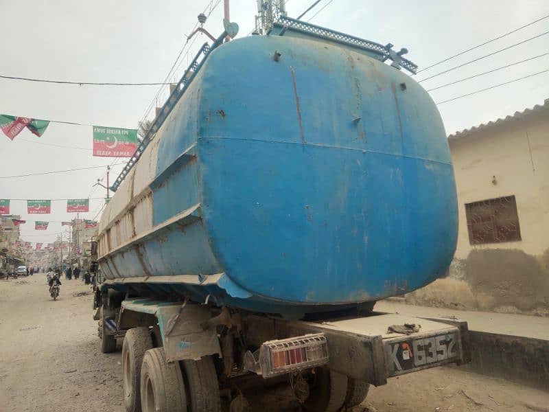 Water tanker cb14 with tank for sale Urgent need money. 4