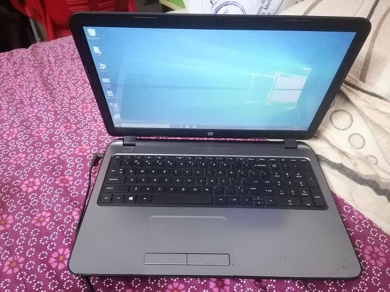 hp 6th gen, 4 gb ram, 320 gb hdd, best for office and home use 7