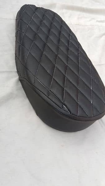 cafe racer style seat for motorcycle delivery all Pakistan 3