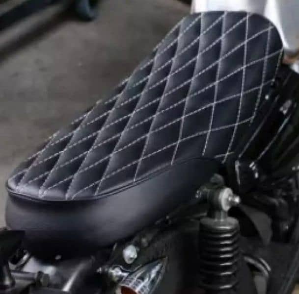 cafe racer style seat for motorcycle delivery all Pakistan 5