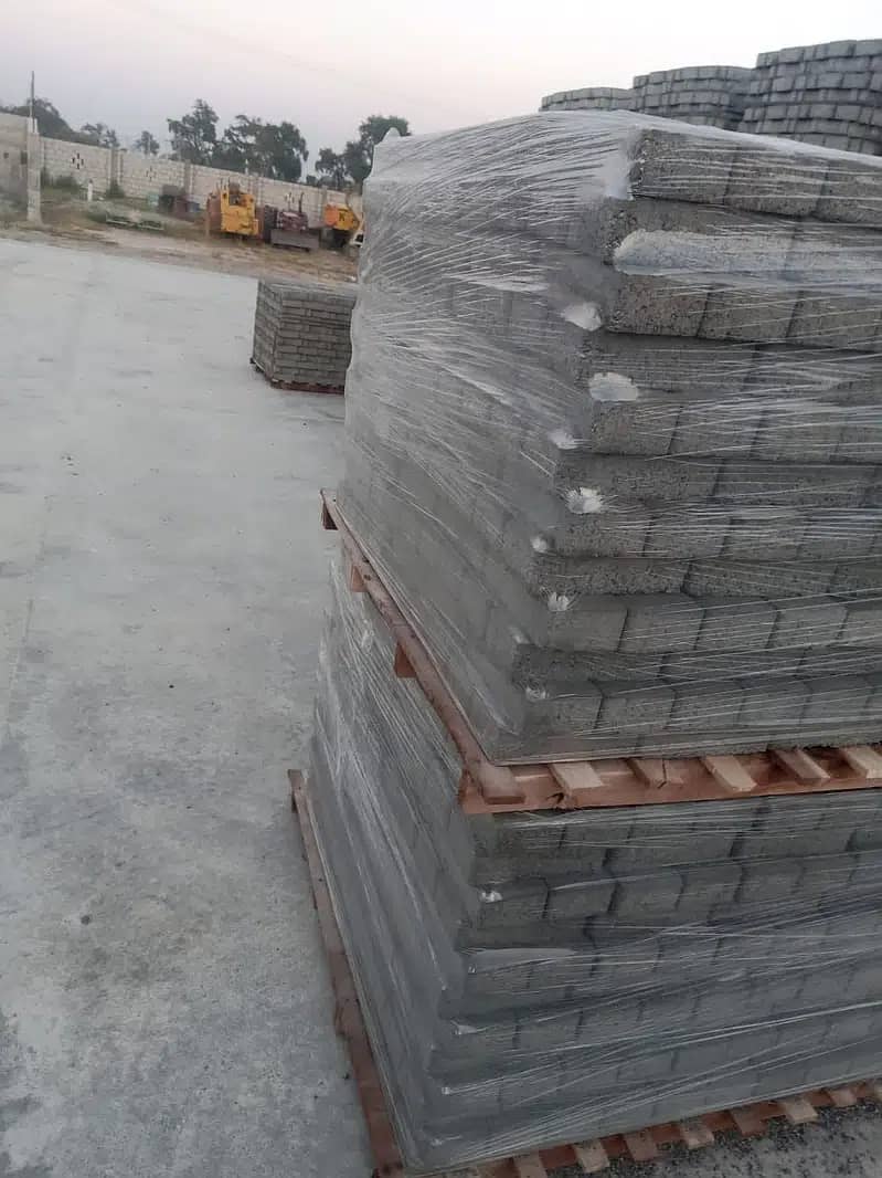 fly ash bricks/ tuff tiles / pravers / concrete blocks in all pakistan 3