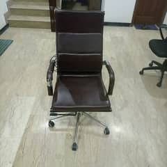 Office Chair/Gaming Chair/Revolving Chair/Executive Chair