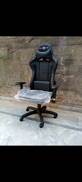 Gaming chair/computer chair/Executive chair 13