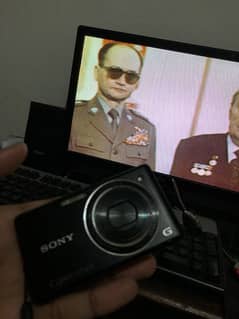 Sony cybershot camera