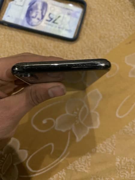 IPhone XS max dual pta 13