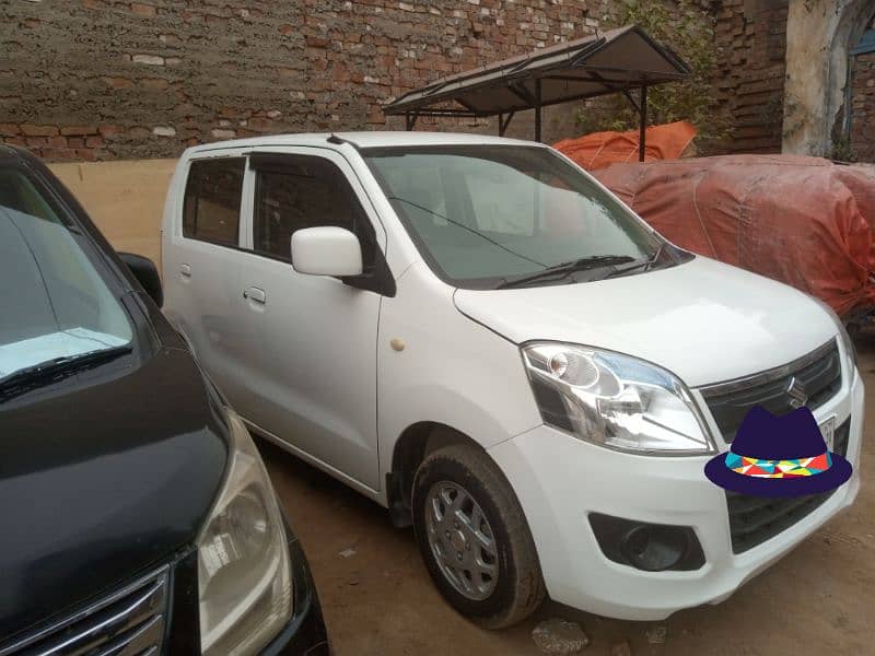 wagon R . read ad - Cars - 1083033067
