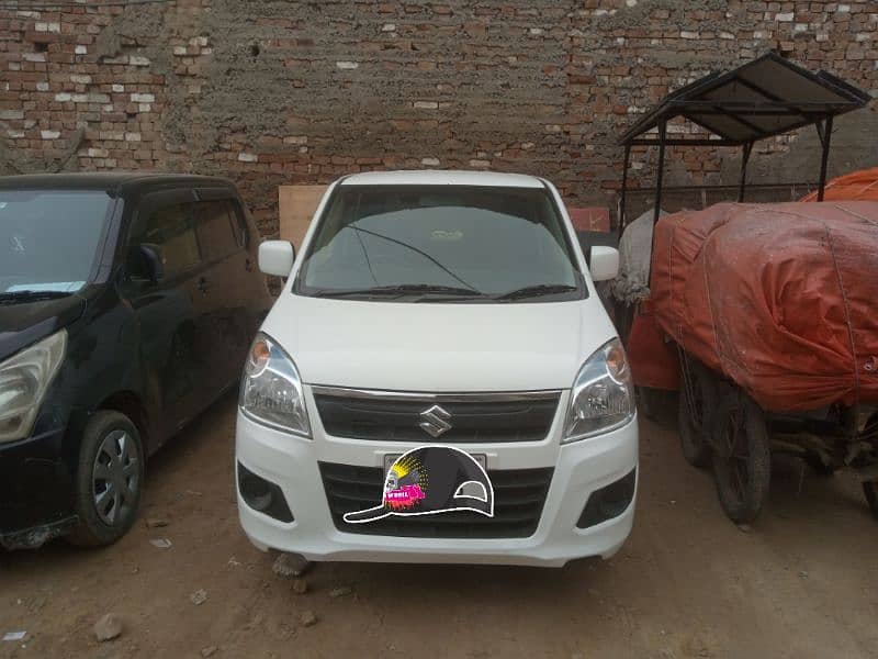 wagon R . read ad - Cars - 1083033067