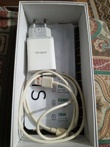 Infinix hot 11s Original Charger without wire and only Box for Sale 1