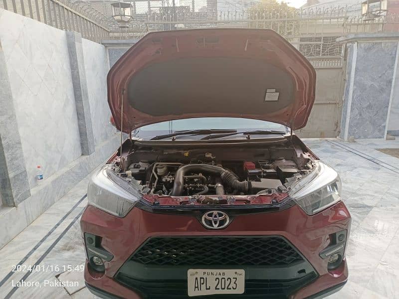 Toyota raize z grade full option 8