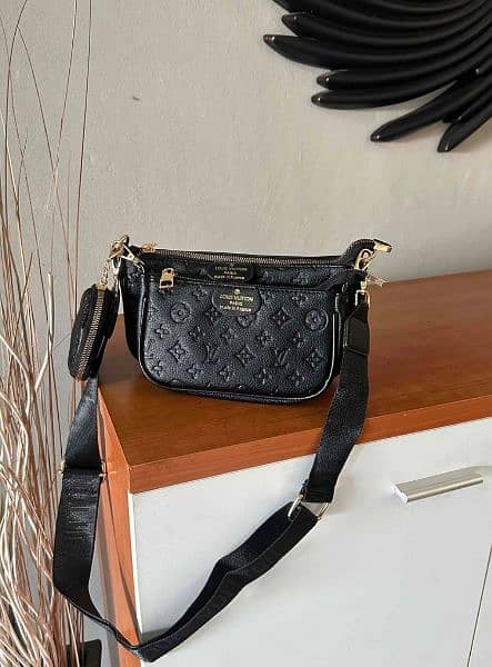 Branded Imported High Quality Women's Handbags 16