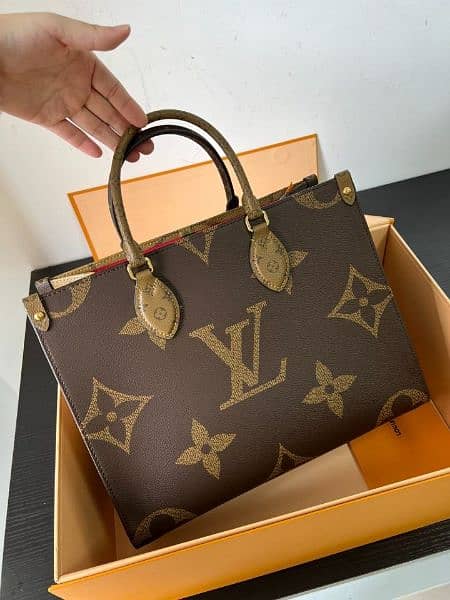 Branded Women's Imported Handbags 7