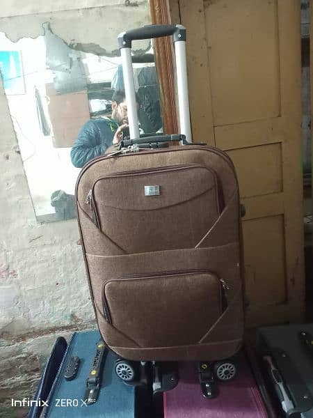 Luggage/Traveling bag 0