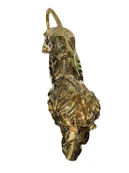 Brass Luxurious Lion Sculpture, Pure Brass Lion, Home and Office Decor 2