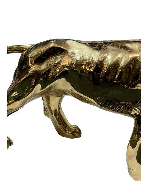 Brass Luxurious Lion Sculpture, Pure Brass Lion, Home and Office Decor 17