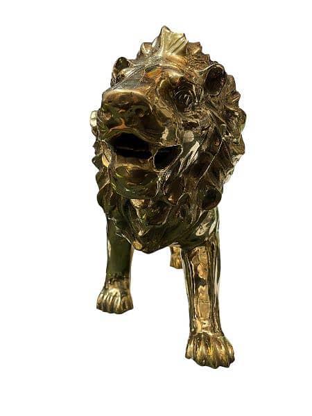 Brass Luxurious Lion Sculpture, Pure Brass Lion, Home and Office Decor 19