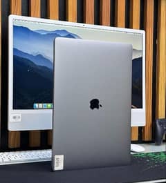 Apple Macbook Pro 2018 (32Gb Ram 500Gb SSD 4Gb GPU)