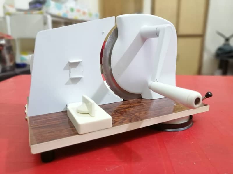 Ronson Electric  Bread / Food/ Fruit / Meat Slicer, Imported 2