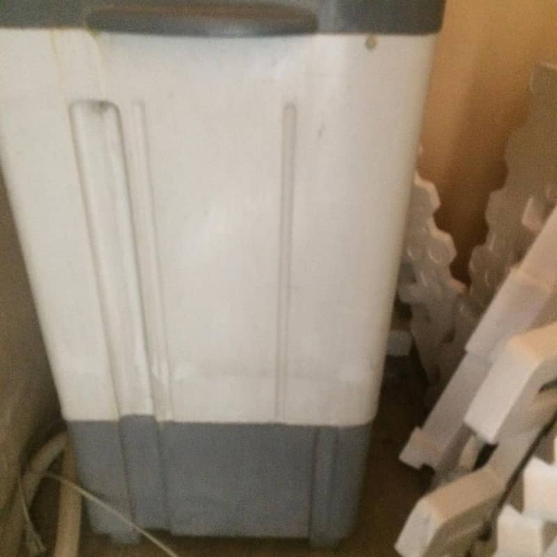 Toyo washing machine   for sale 3