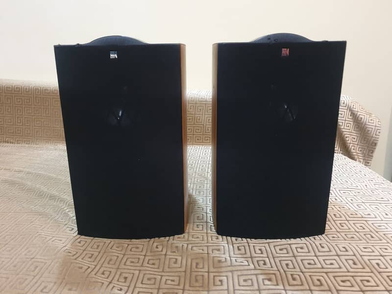 KEF iQ SERIES High End Stereo and Home Theatre Speakers sony bose polk 5