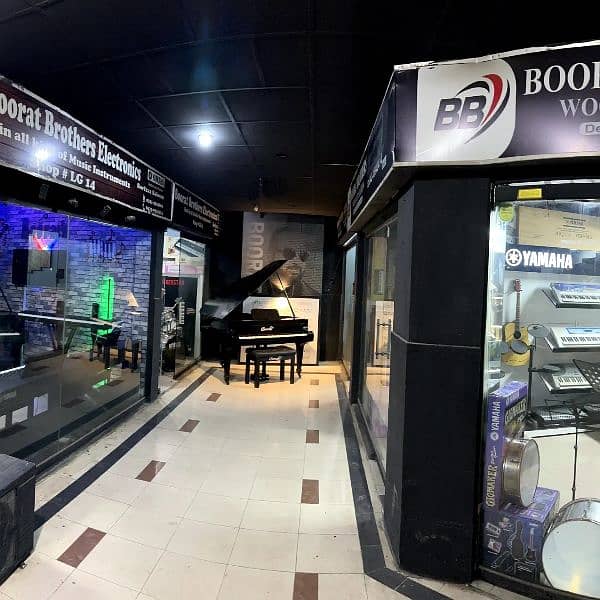 Boorat Brothers Electronics 
Pakistan biggest piano shop 0