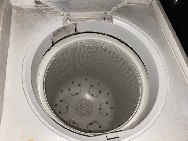 semi automatic washing machine 1