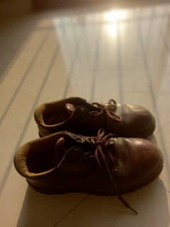 Brown leather Vintage Dr Martins shoes 0