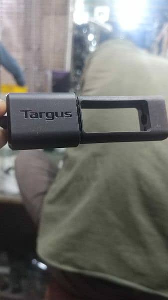 targus USB A to type C female adapter for docking station 1
