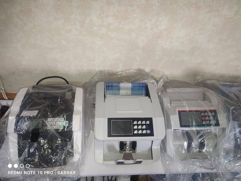Cash Counting Machine, Packet counter Mix note Counter Pakistan 4