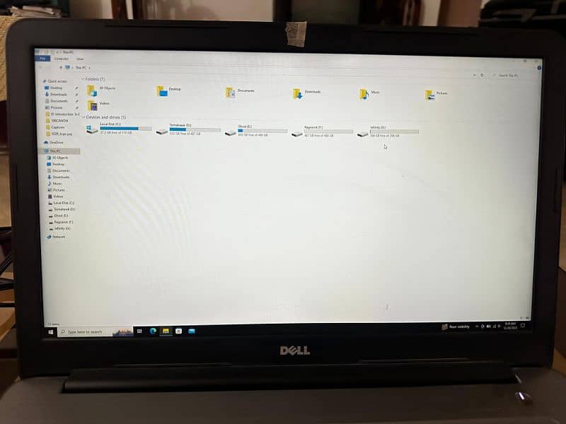 Dell Inspiron 17 5767 - 7th Gen Ci7 128GB SSD 16GB 2TB 4GB ATI Radeon 0