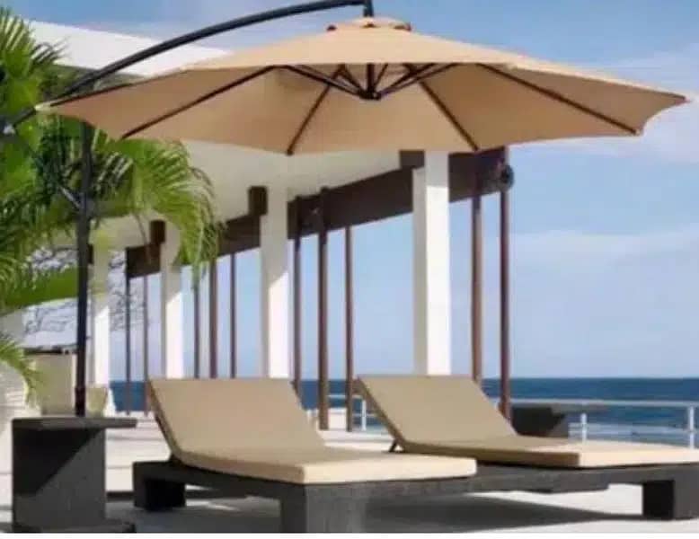 Outdoor Sidepole Umbrella and Pool side Loungers, Resting Relax Chairs 1