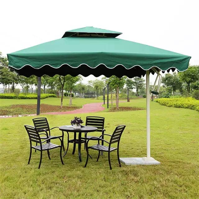Outdoor Sidepole Umbrella and Pool side Loungers, Resting Relax Chairs 3