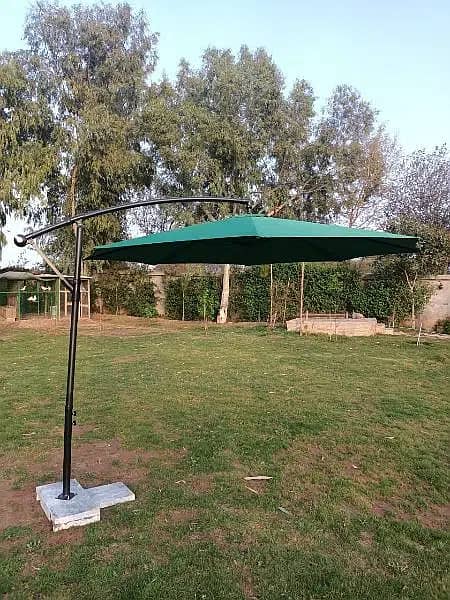 Outdoor Sidepole Umbrella and Pool side Loungers, Resting Relax Chairs 12