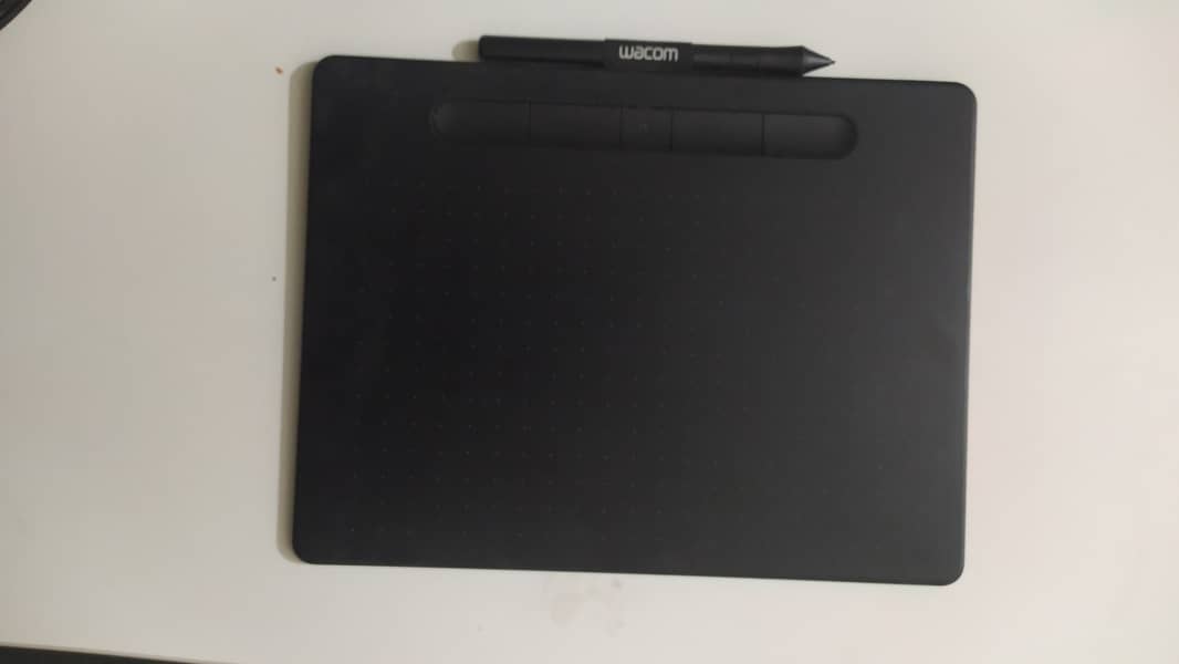 Wacom Intuos CTL-6100WL Graphics Tablet 0