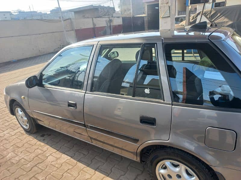 Suzuki Cultus 2014 0