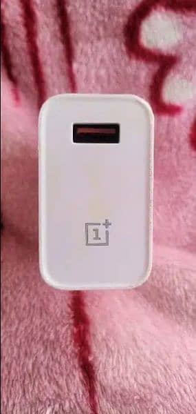 one plus 30 wat super fast original box wala charger for Sall 1