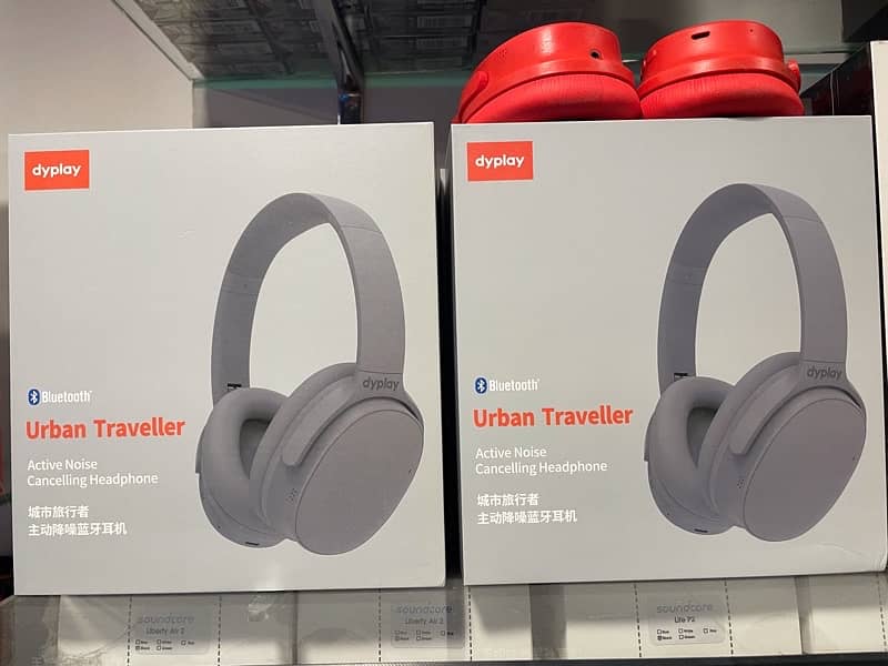 Dyplay Urban Traveller ANC Headphone With And Without Box 2