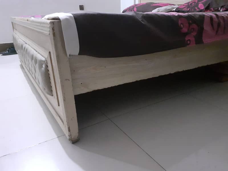 Bed without mattress 3