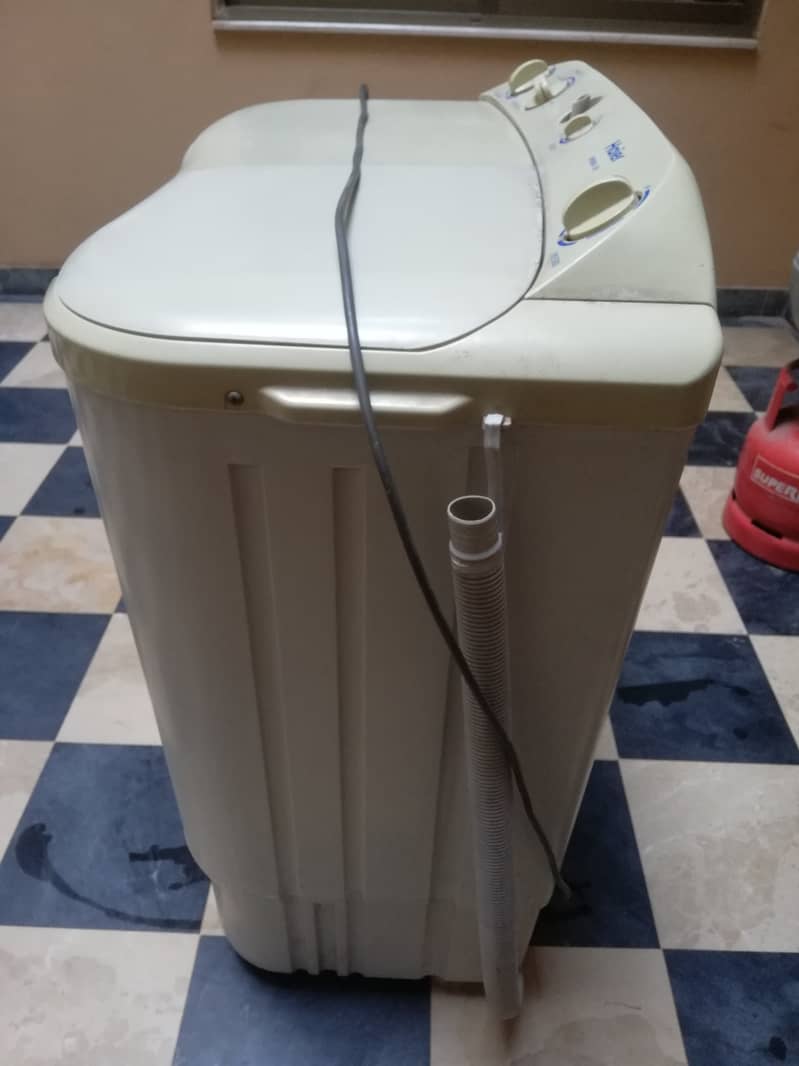 Haier Washing Machine Twin Tub Hmw 80-113s 2